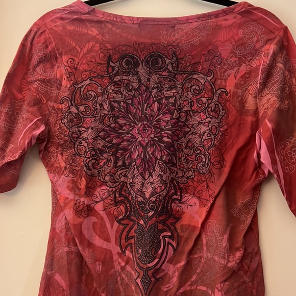 Appropriate Behavior in a T-Shirt…. - Picture 4 of 4